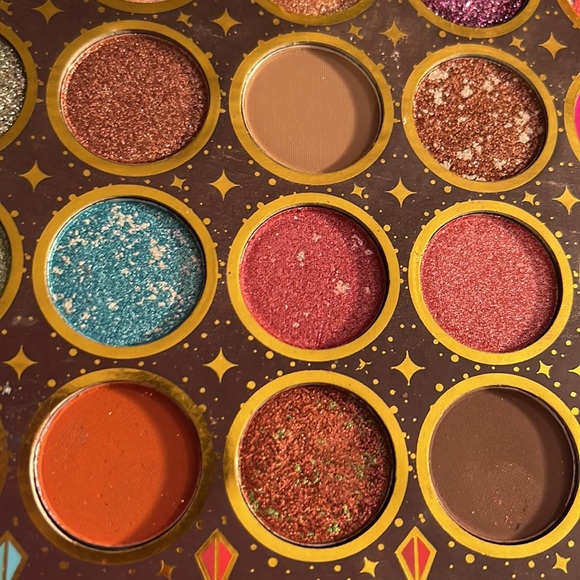 🎈SALE🎈🎀#50.MAKEUP XXL63-COLOR EYESHADOW PALETTE🎀 - Picture 8 of 10